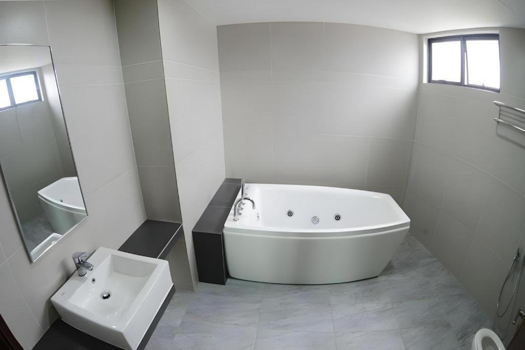 Star-Well Hotel Kuala Lipis Ngoại thất bức ảnh