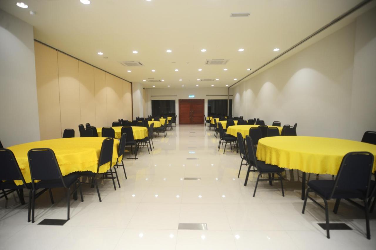 Star-Well Hotel Kuala Lipis Ngoại thất bức ảnh
