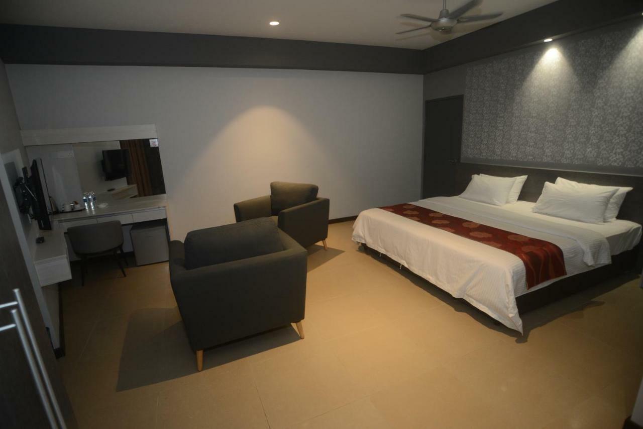 Star-Well Hotel Kuala Lipis Ngoại thất bức ảnh